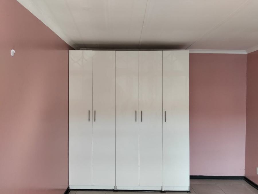 To Let 0 Bedroom Property for Rent in Amendu Eastern Cape